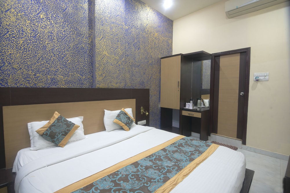 Executive Room - Photo 6