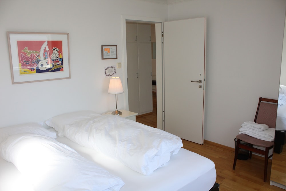 Double Room, Shared Bathroom photo 1