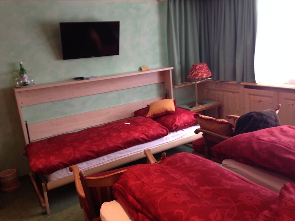 Family Triple Room photo 2