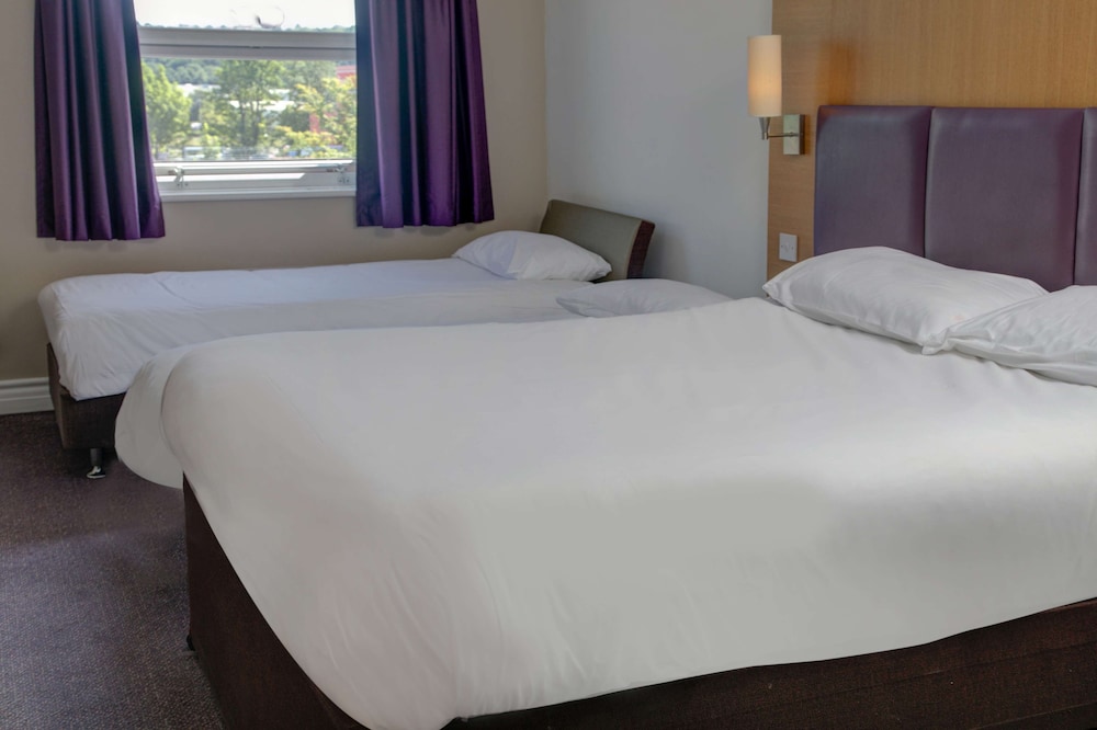 Family Room, 1 Double Bed, Non Smoking (with Sofabed) photo 2
