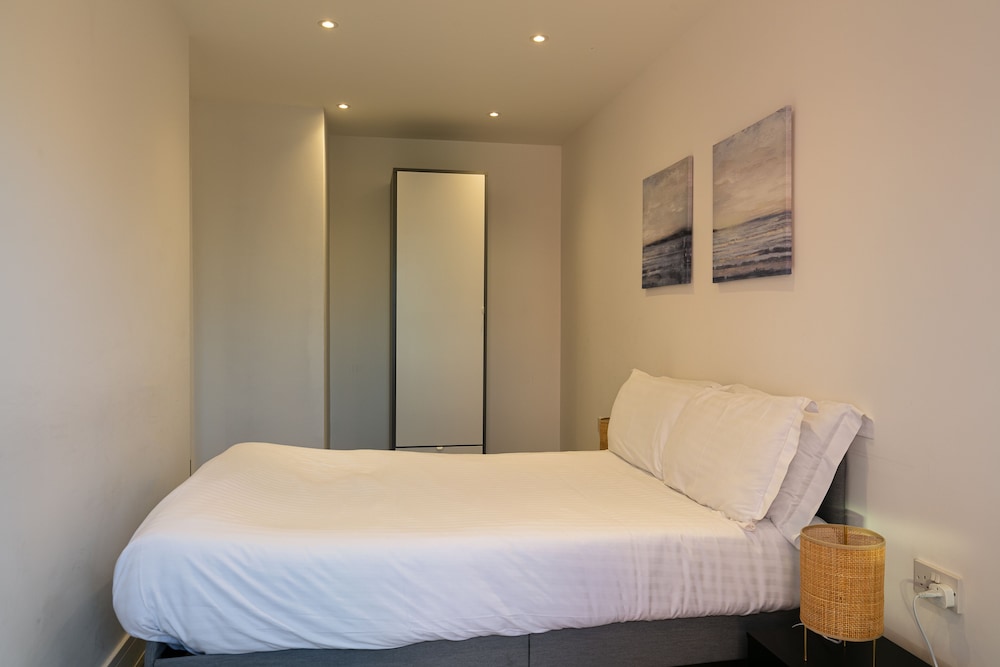 One Bedroom Apartment - Rooftop Terrace photo 3