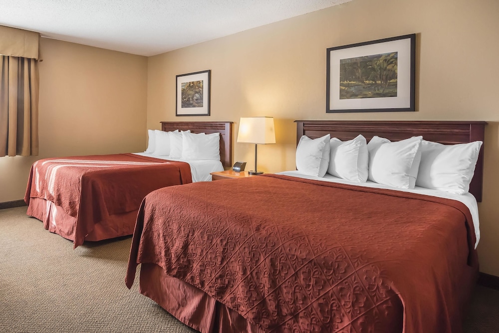 Superior Room, 2 Queen Beds - Photo 3