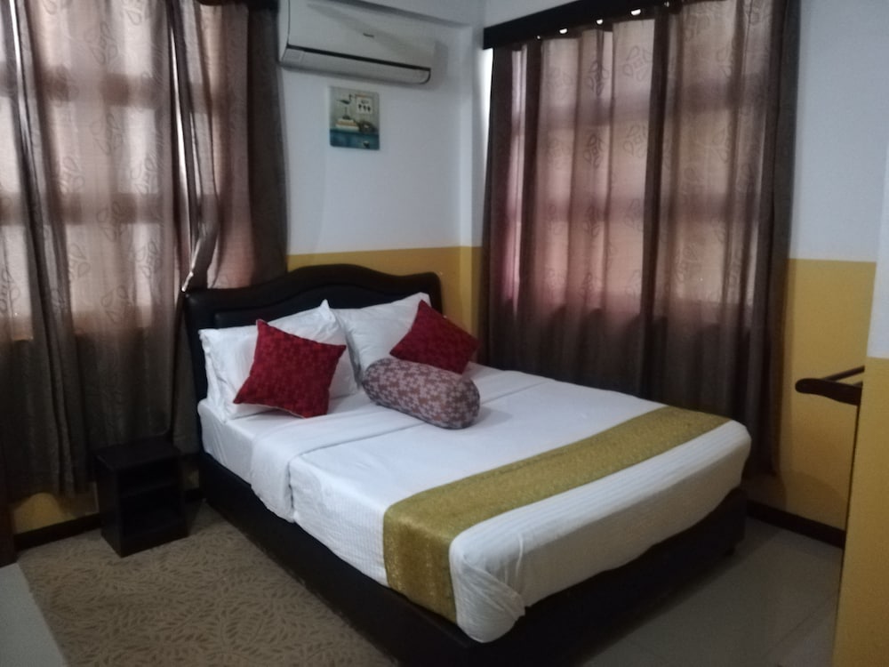 Deluxe Twin Room, Non Smoking, City View