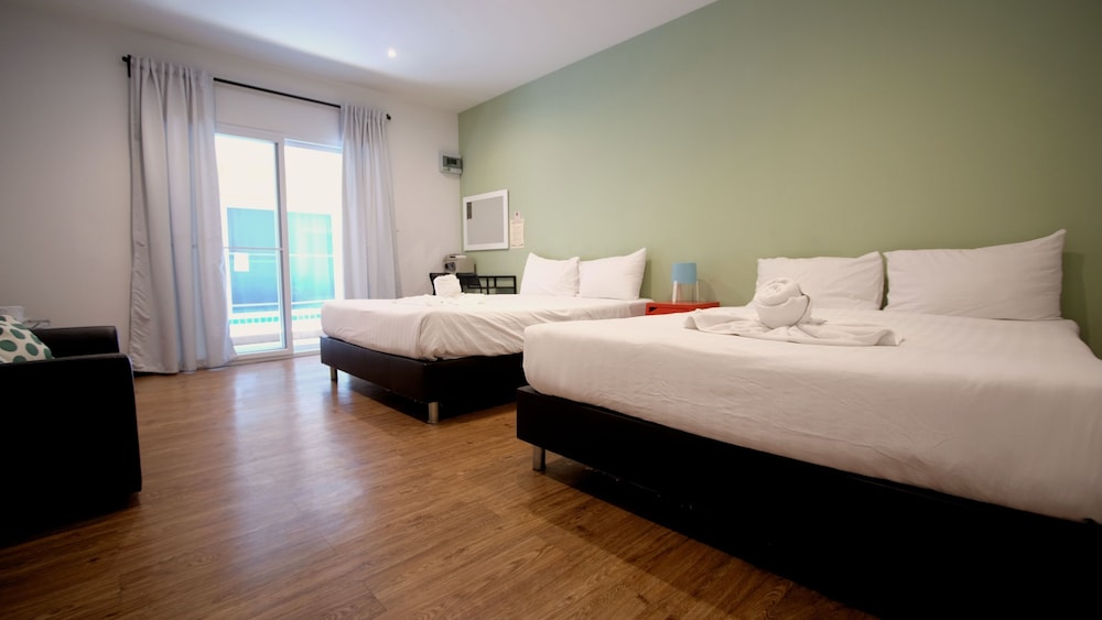 Triple Room with Balcony