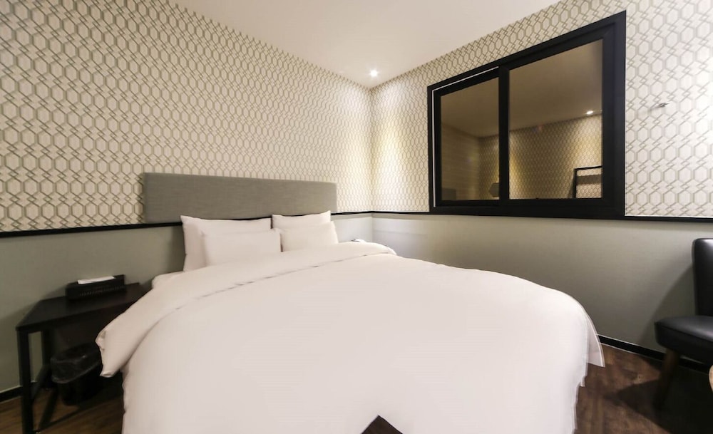 Standard Room - Photo 5