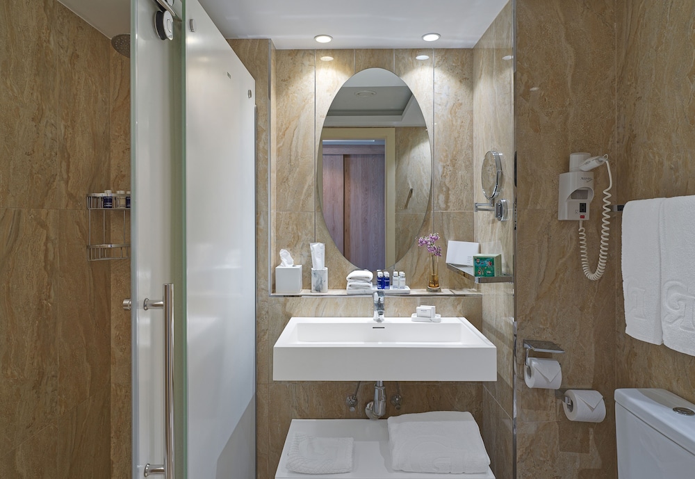 Swim Up Junior Suite - Photo 12
