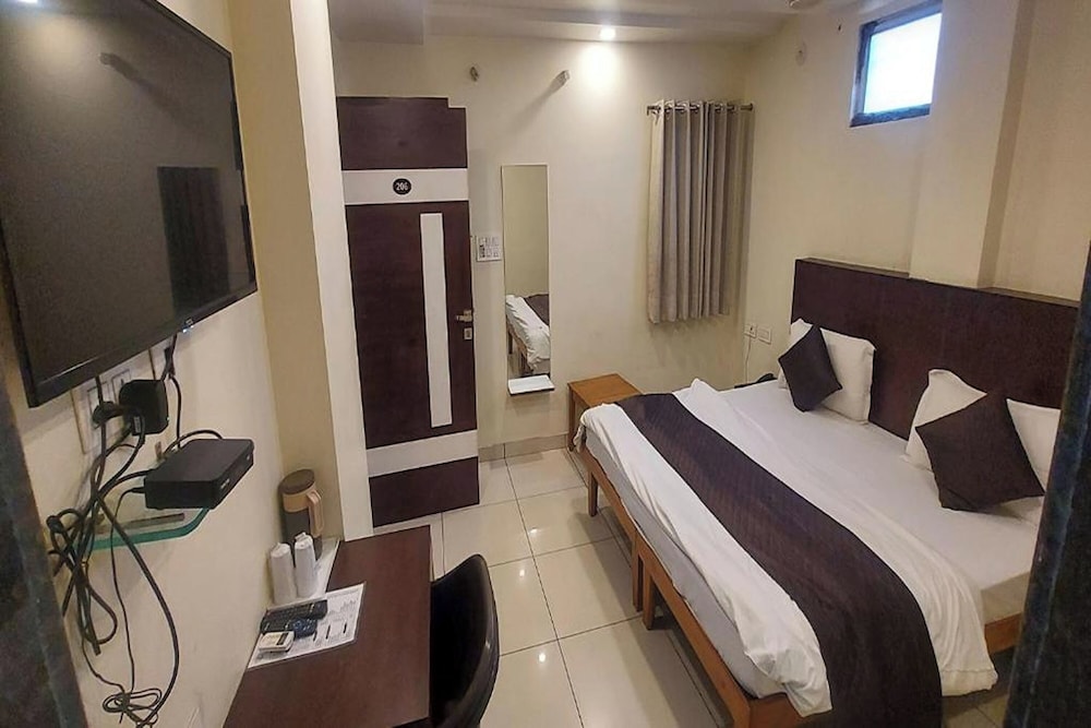Super Deluxe Room - Photo 1