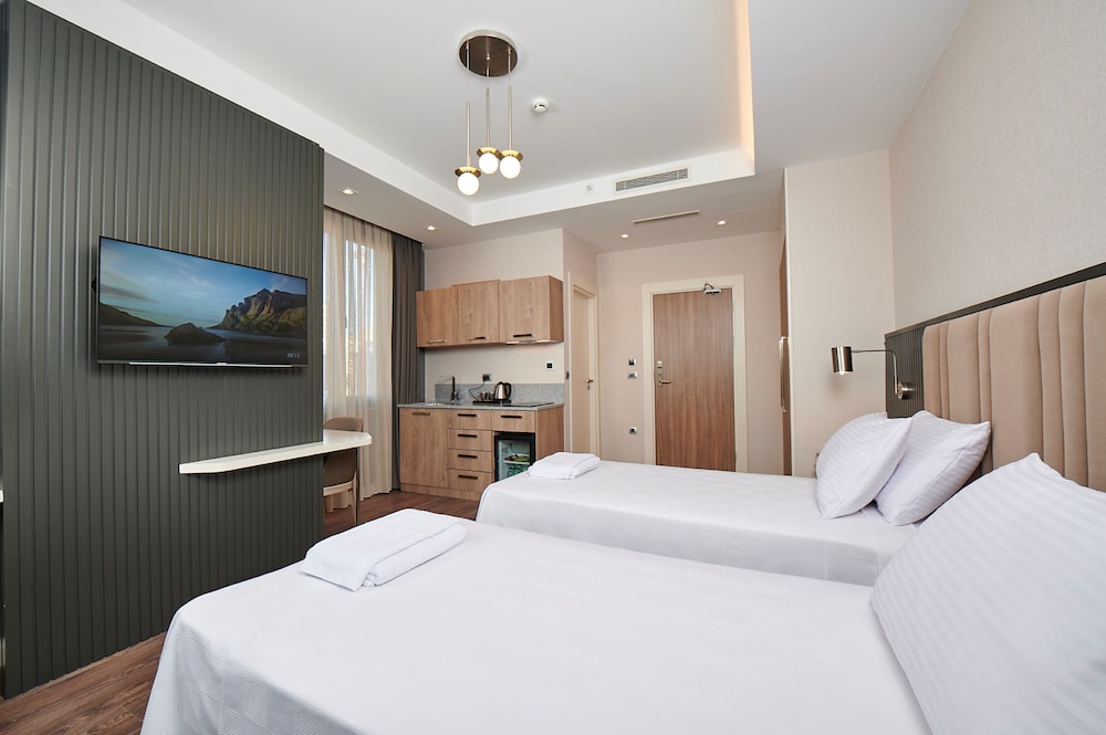 Deluxe Corner With Kitchen Room photo 1
