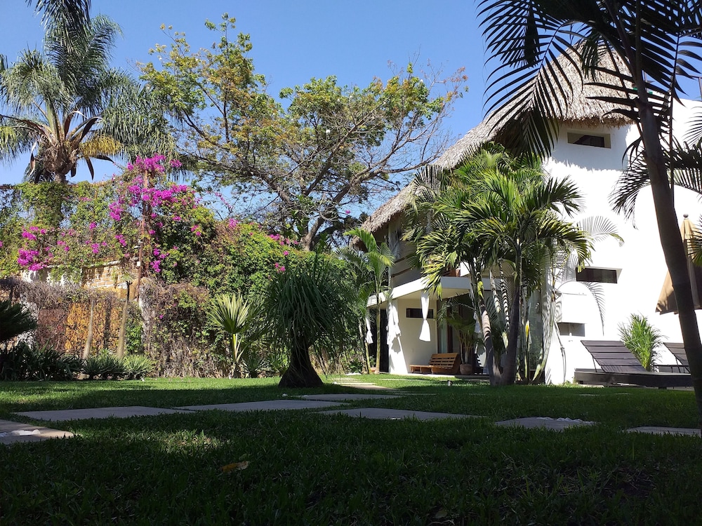 Standard Double Room, Garden View photo 3