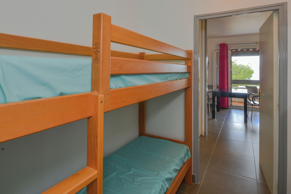 Appartement 2 Pièces 6 Personnes 1 bébé Terrasse