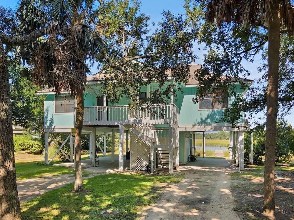 House, Multiple Beds (Clark's Cove) photo 3