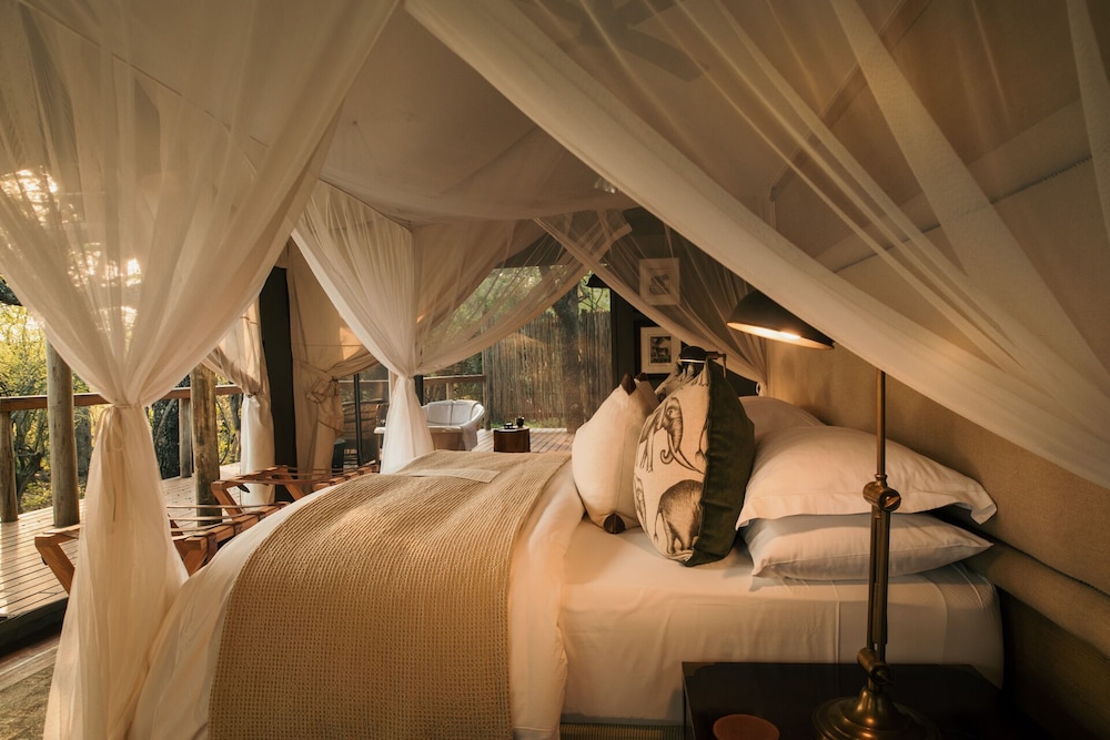Luxury Tent (Tent 3) photo 3