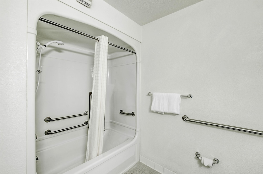 Deluxe Room, 2 Double Beds, Smoking, Refrigerator & Microwave