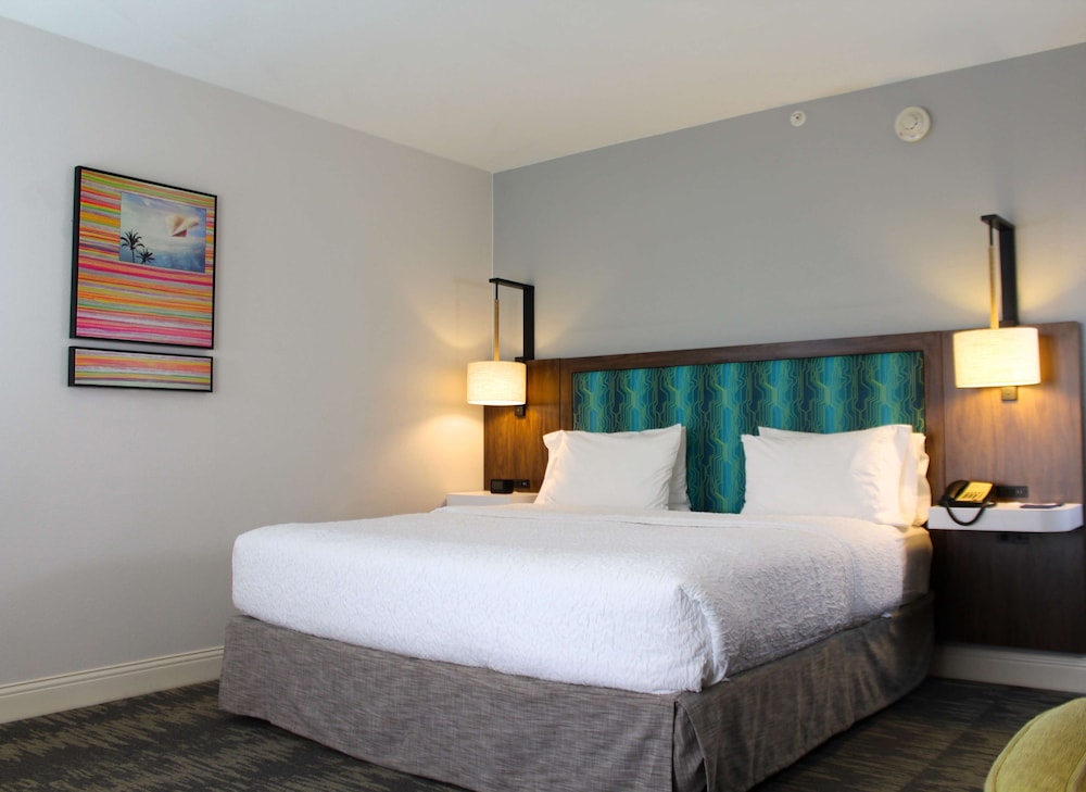 King bed - Photo 3