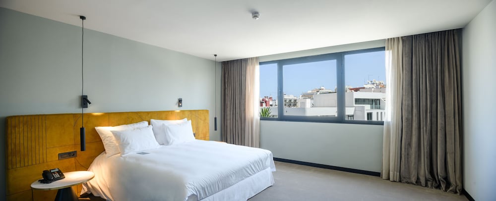Junior Suite (GREEN JUNIOR SUITE) - Photo 1