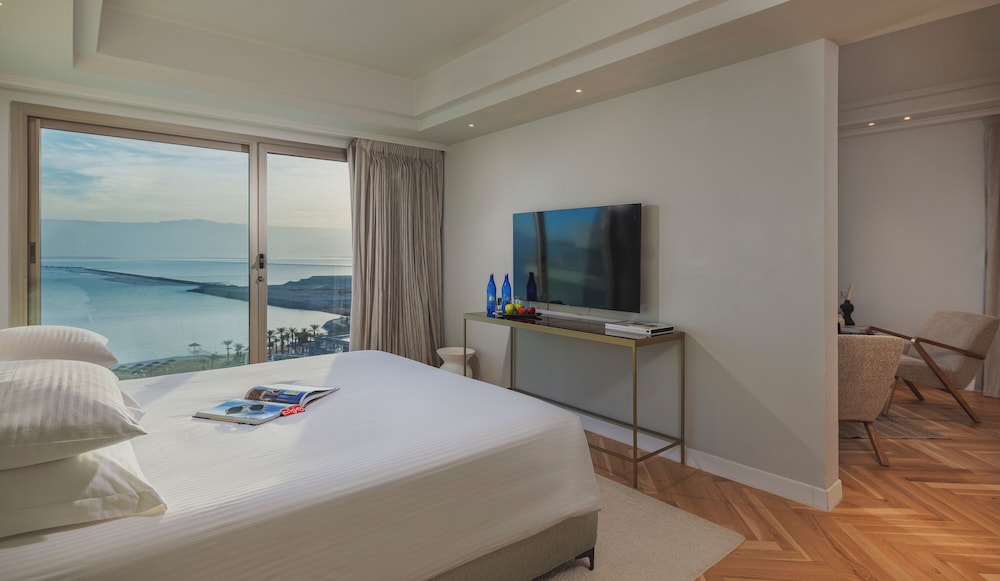 Presidential Studio Suite photo 3