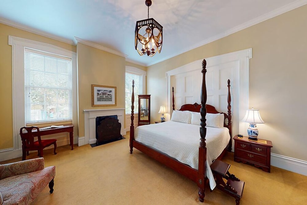 Luxury Room, 1 King Bed