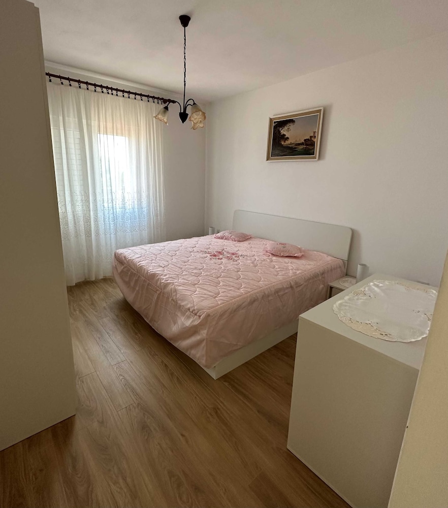 Apartment (Three Bedroom Apartment) photo 1