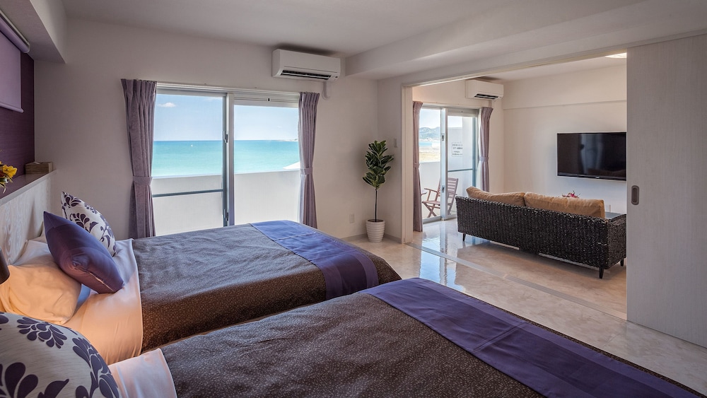 Suite - Photo 2
