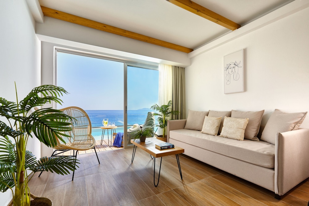 Superior Double Room, Individual Pool, Sea View
