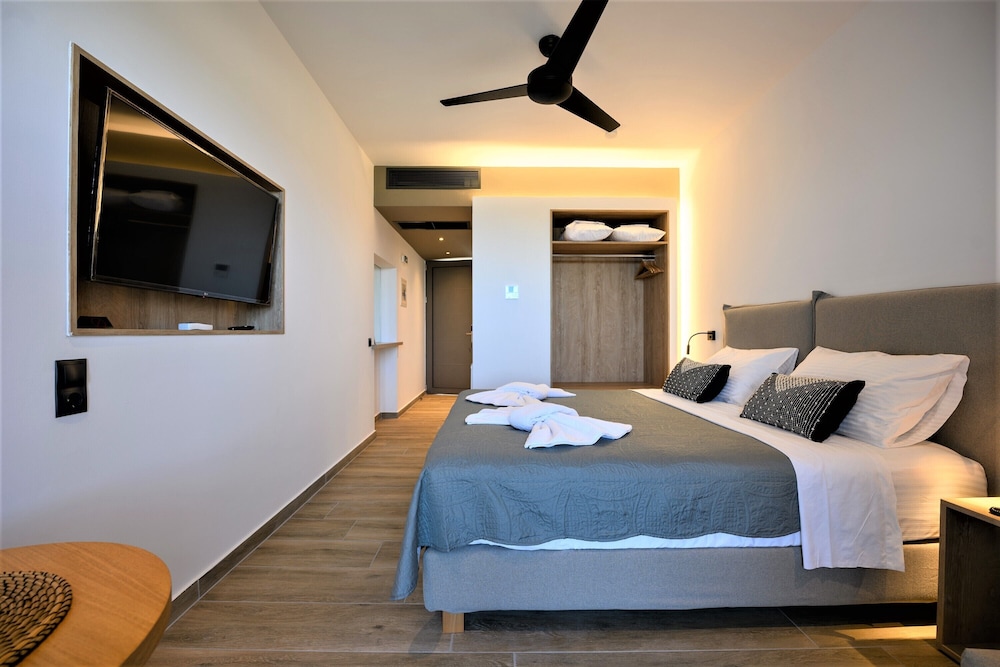 Studio, Sea View (2, with terrace) photo 3