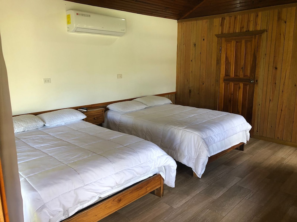 Garden View, Two Double Beds (WE3) photo 1