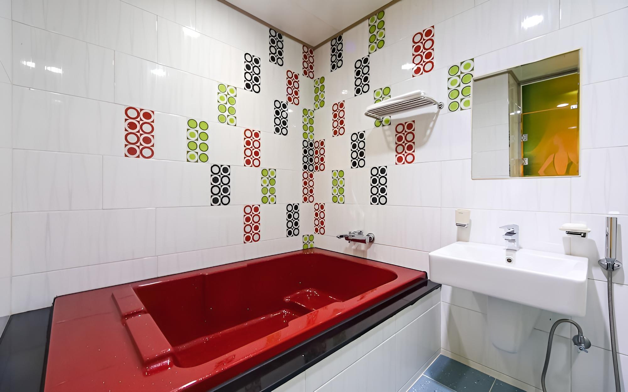 Room (Standard) - Photo 8
