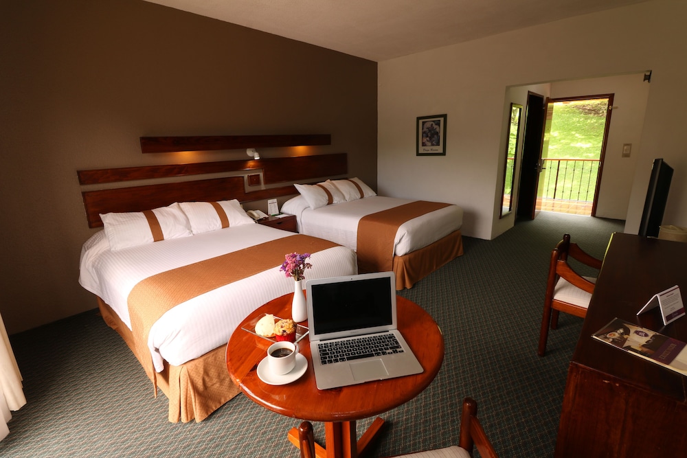 Room, 2 Double Beds (Preferencial) photo 1