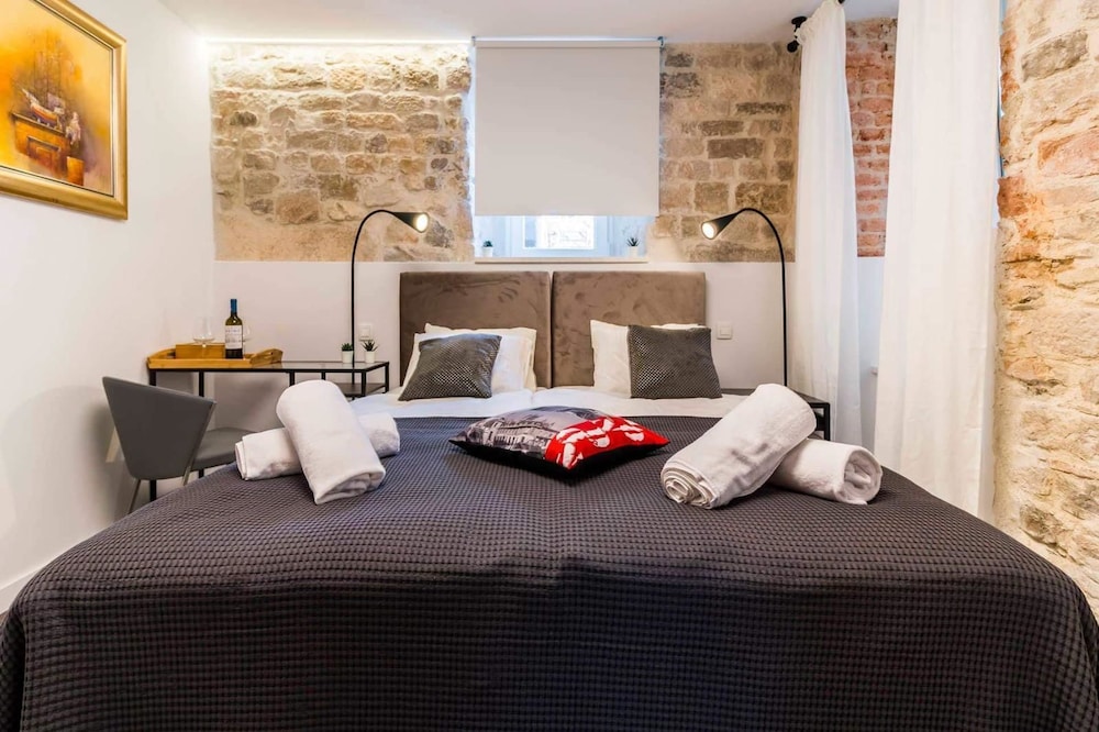 Deluxe Room (Palace 2)