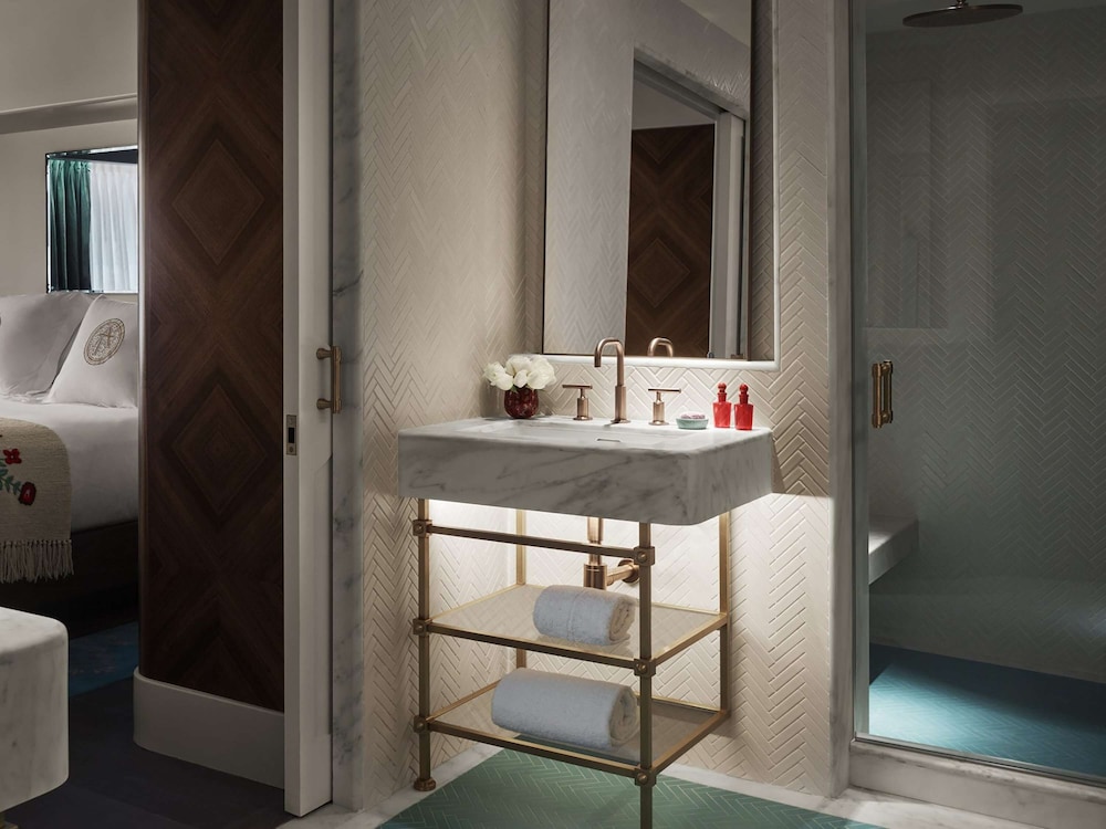 Bay View Junior Suite