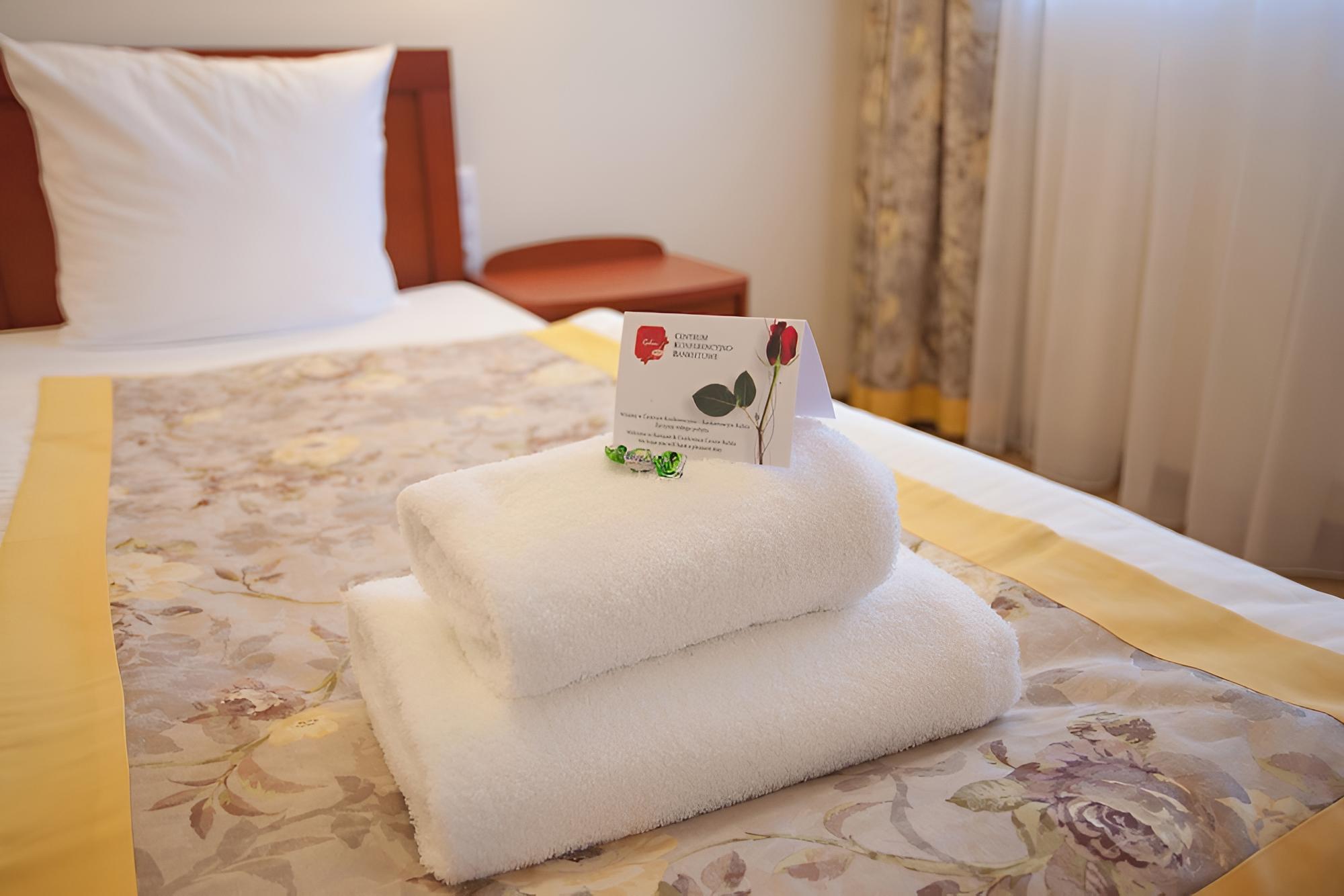 Basic Double or Twin Room photo 2