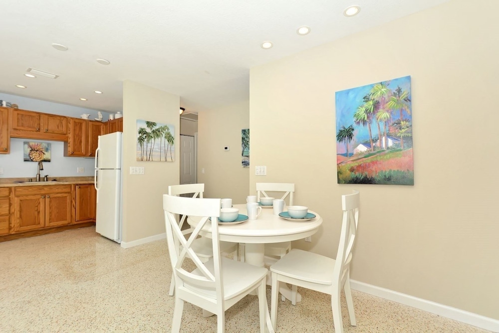 Villa, 2 Bedrooms photo 2