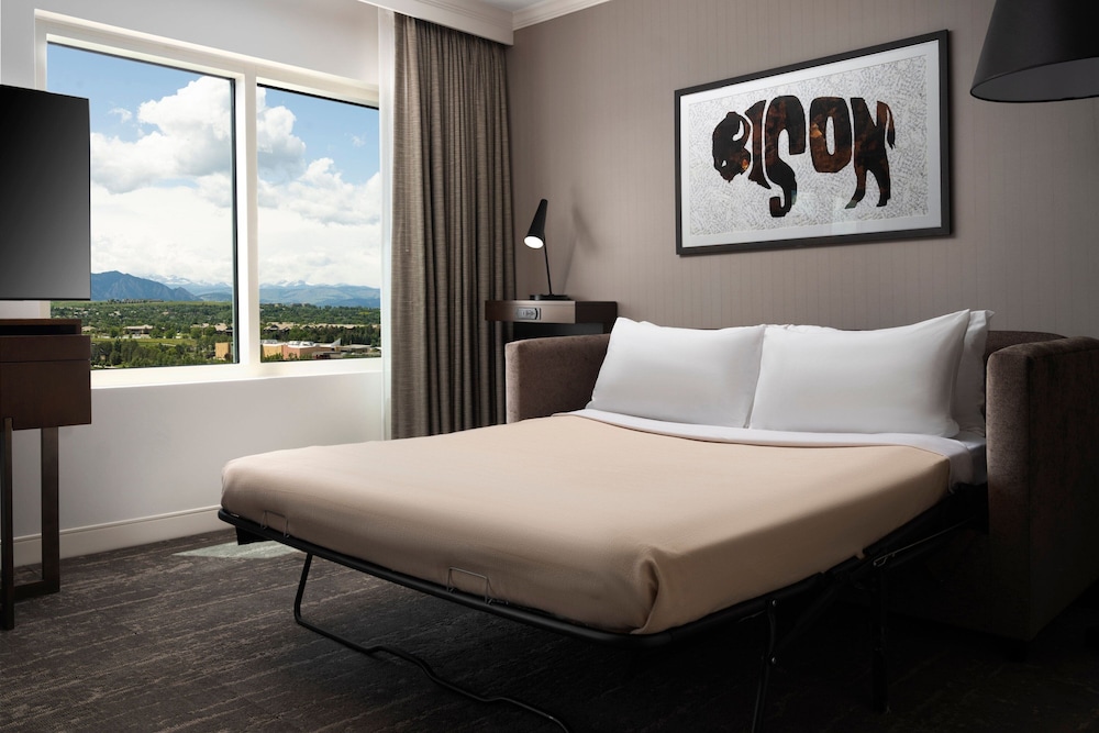 Suite, 1 Bedroom - Photo 2