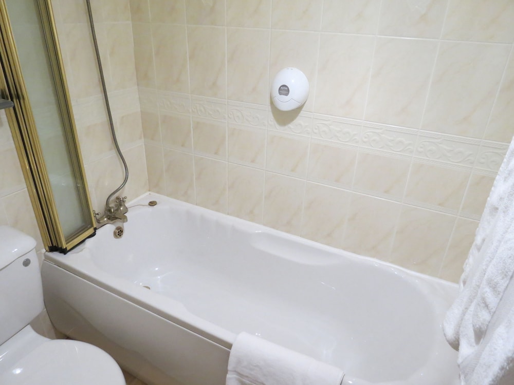 Double Room (Four Poster Bed) photo 2