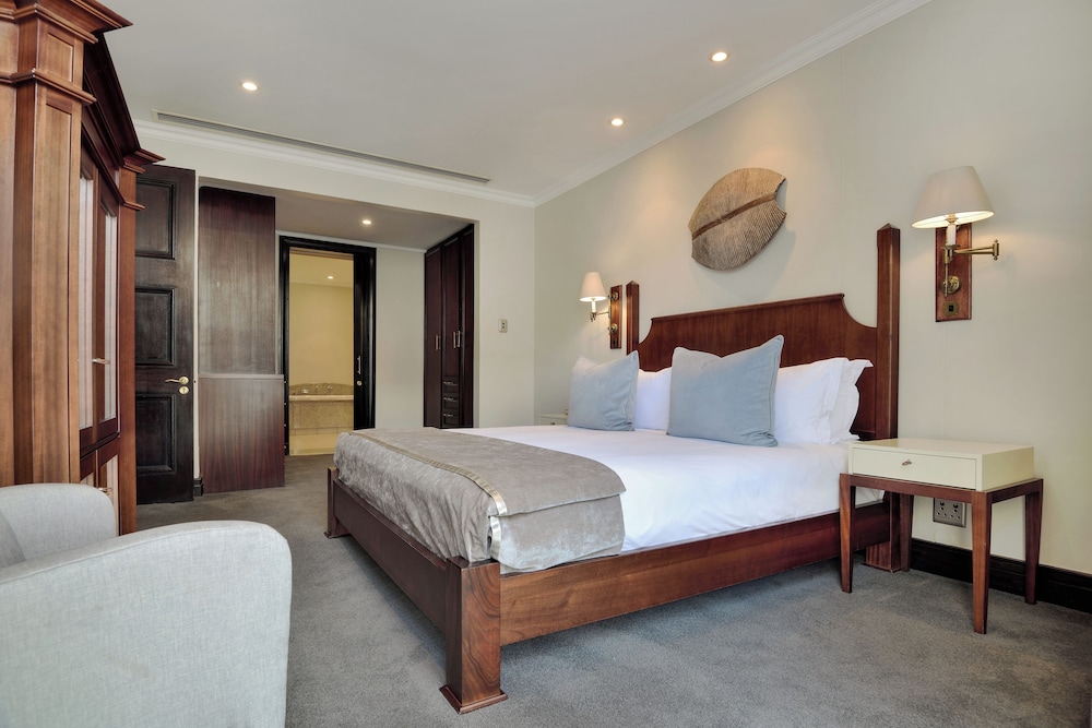 Luxury Suite, 1 Bedroom - Photo 1