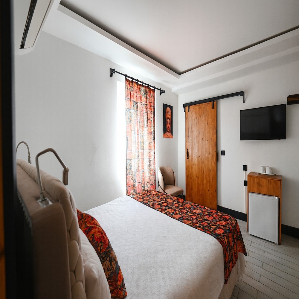 Standard Room - Photo 2