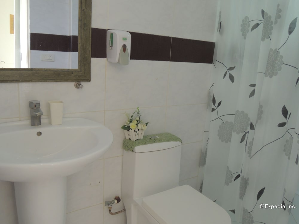Sunrise Deluxe Room photo 2