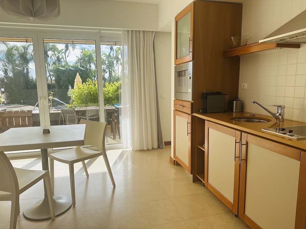 Comfort Studio, Balcony, Pool View (with balcony or terrace) - Photo 6