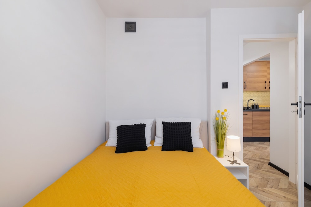 Apartment, 1 Bedroom, Kitchen photo 2