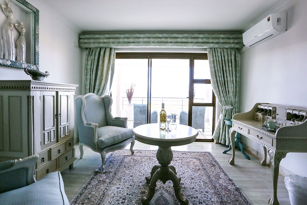 1st Floor - Honeymoon -Full Sea View - Photo 4