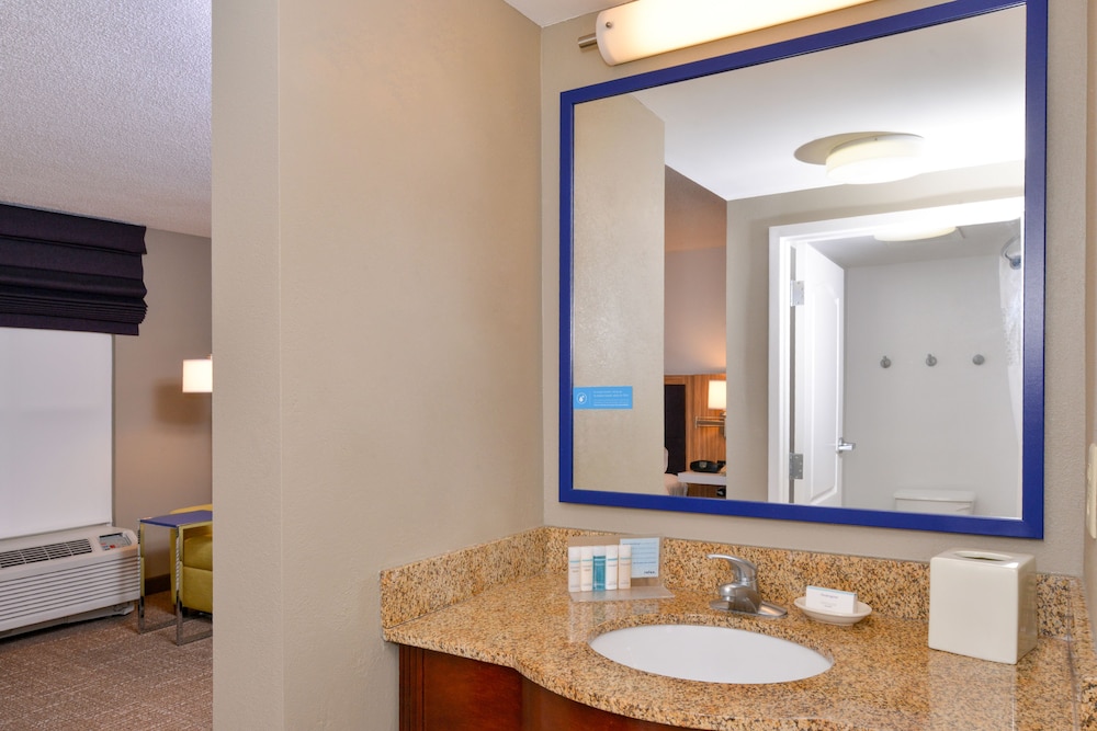 Studio Suite - Photo 5