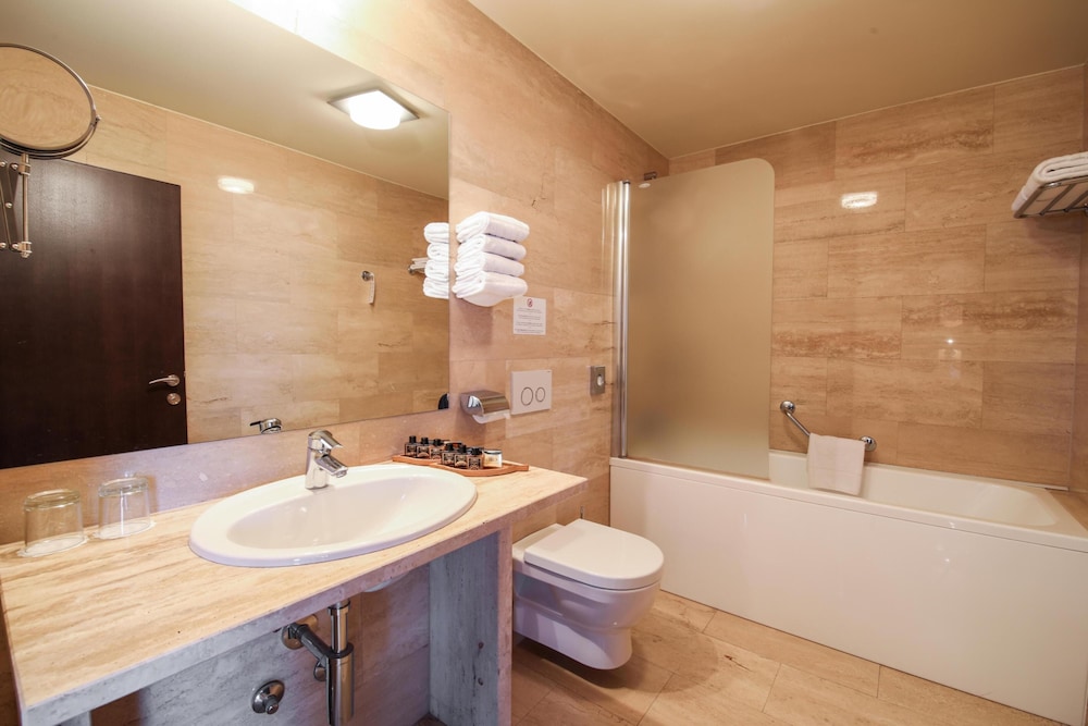 Superior Double Room - Photo 2