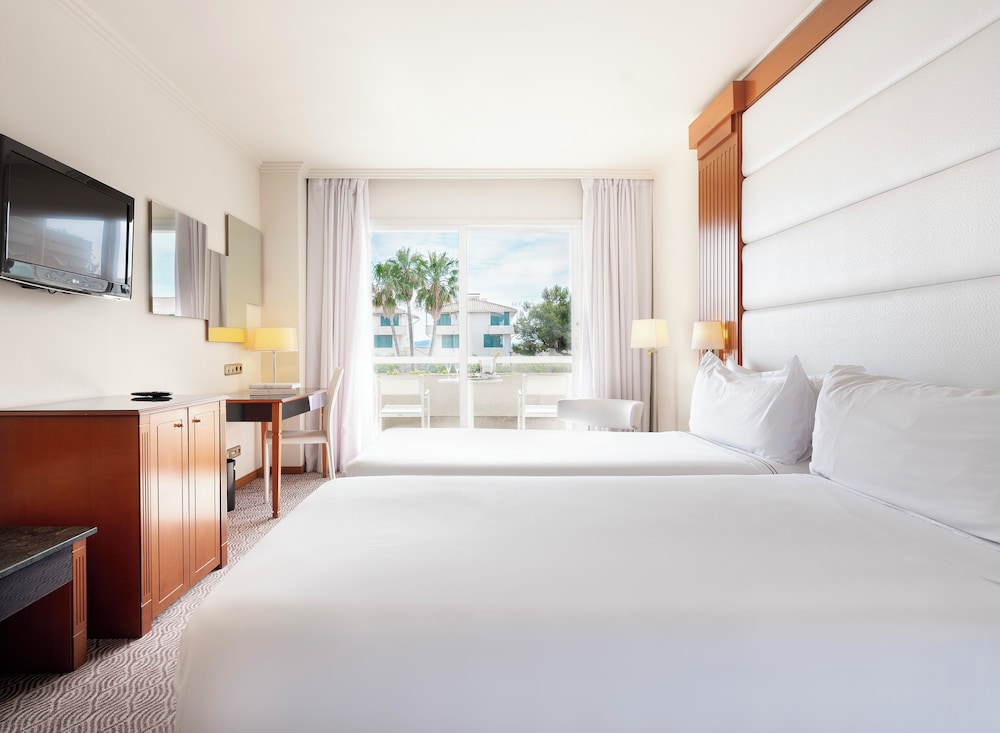 Melia Room, Double Room, Pool View - Photo 1