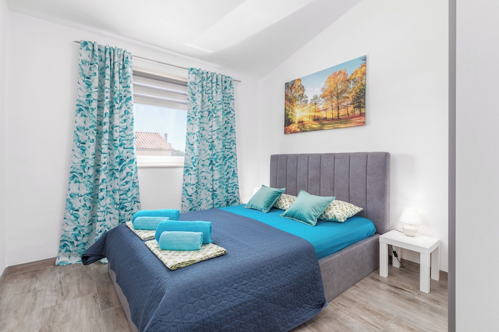 Double or Twin Room, Balcony, Courtyard View