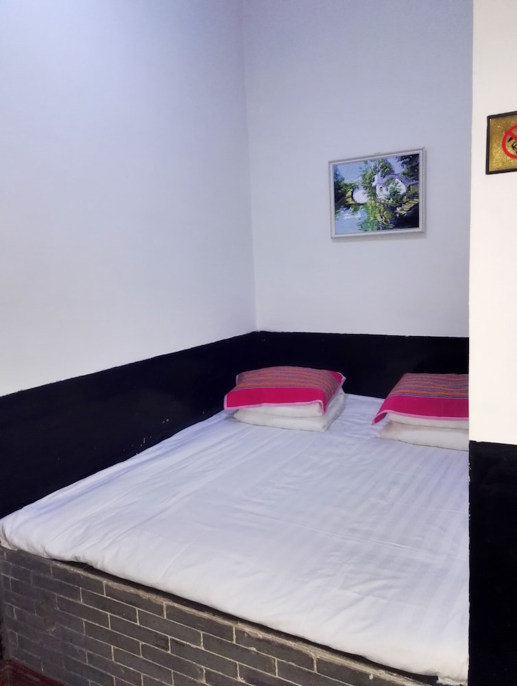 Standard Queen Room With Kang Bed