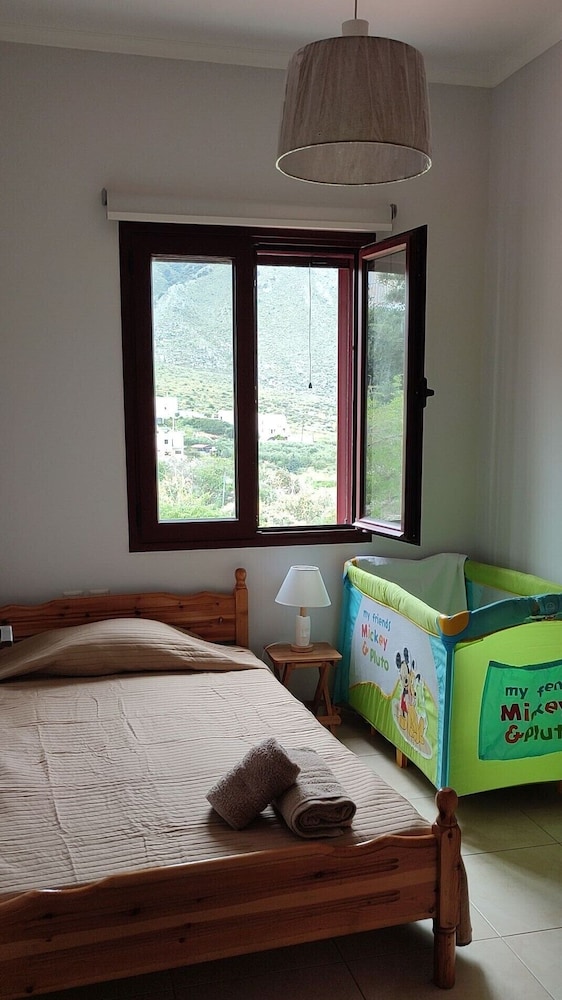 Panoramic Cottage, 3 Bedrooms, Sea View