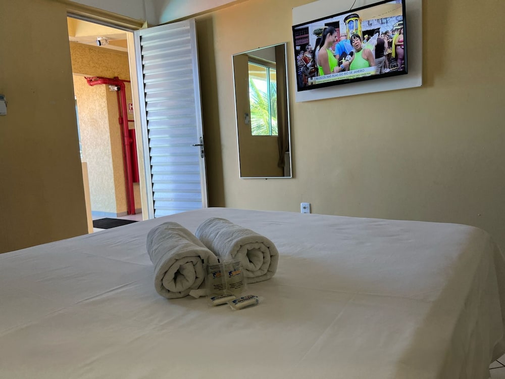 Basic Double Room, Non Smoking - Photo 4