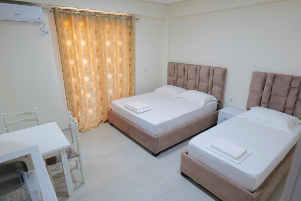 Triple Room, Balcony