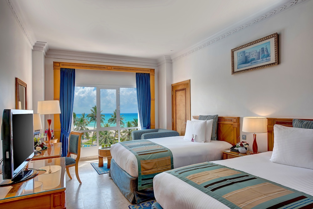 Standard Room, 2 Twin Beds, Ocean View (Beach Access) photo 1