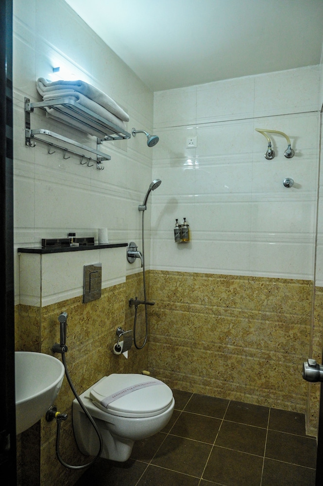 Premium Room - Photo 6